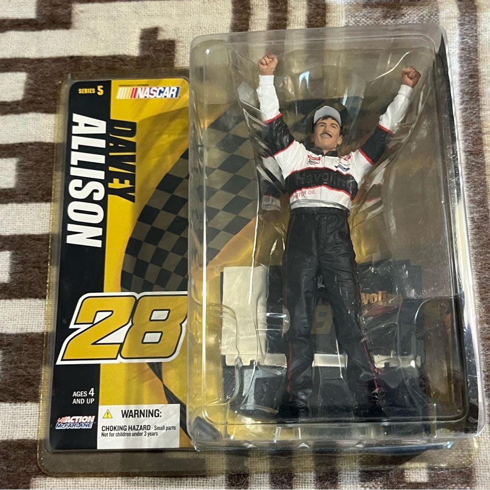 Davey Allison #28 NASCAR Action Racing Figure Sealed Amber Blister Series 5